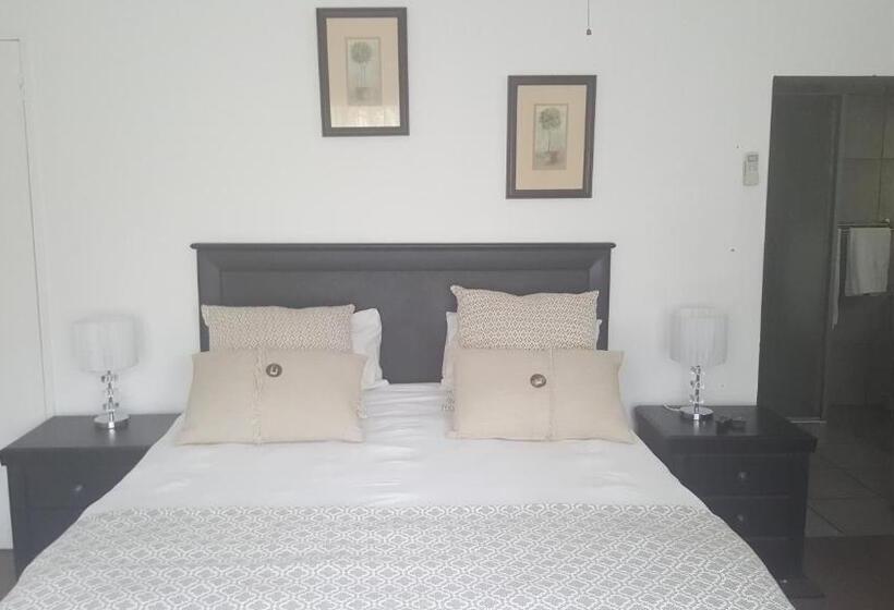 پانسیون Spring Acres Guesthouse