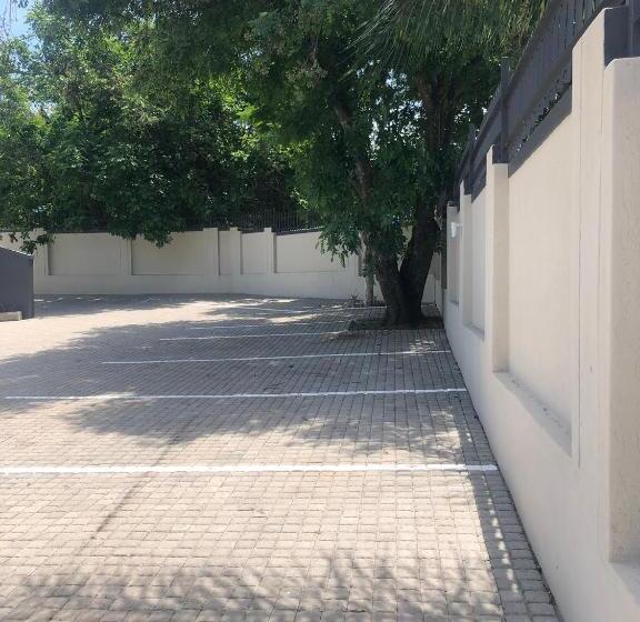 پانسیون Spring Acres Guesthouse