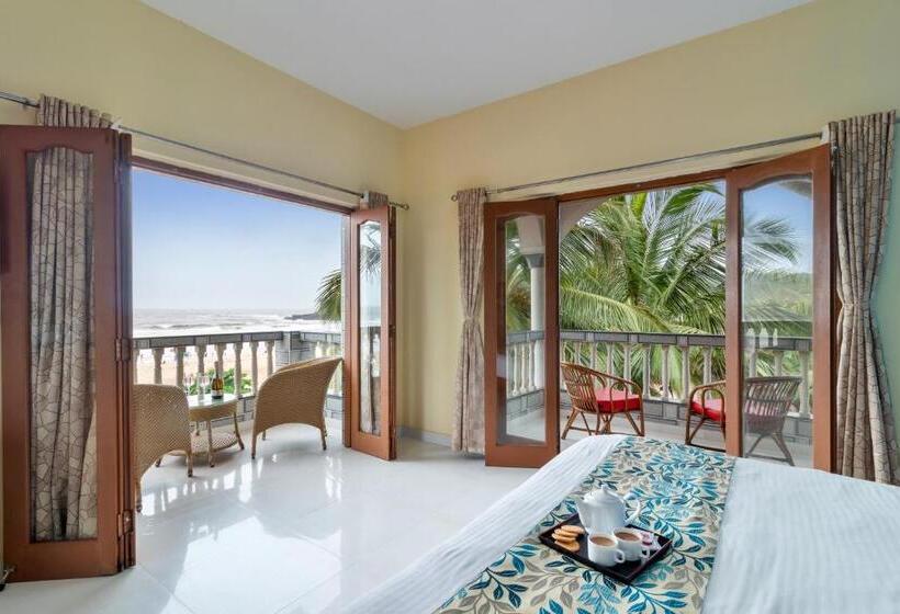 استراحتگاه Larios Beach Holidays