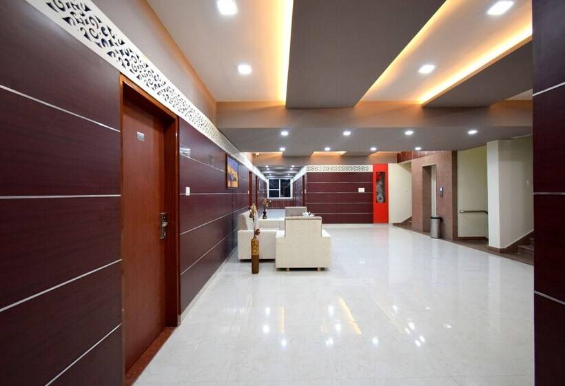 The Sky Imperial  Hotel Gopal Darshan