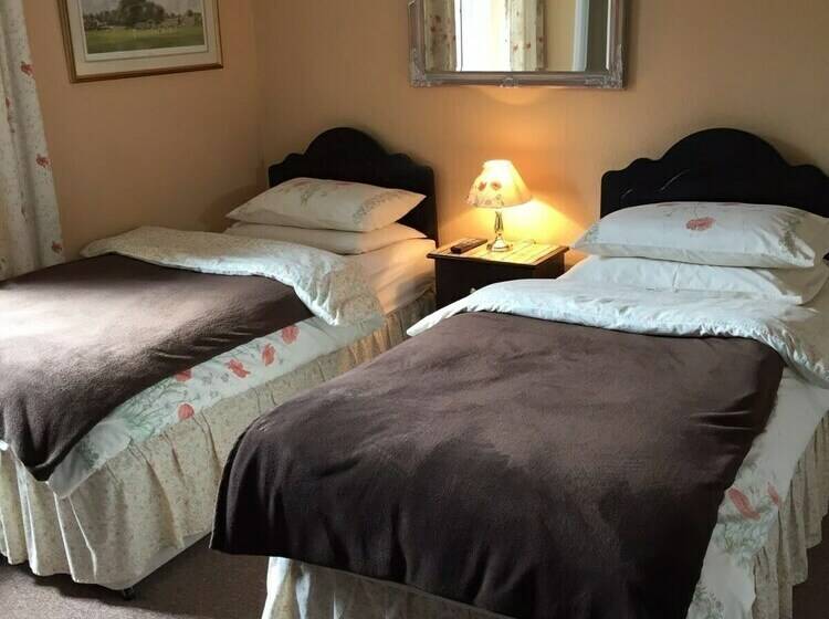 تختخواب و صبحانه Apsley Villa Guest House