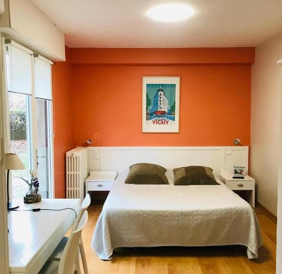住宿加早餐  Le Clos Fleuri   Maison Vigier