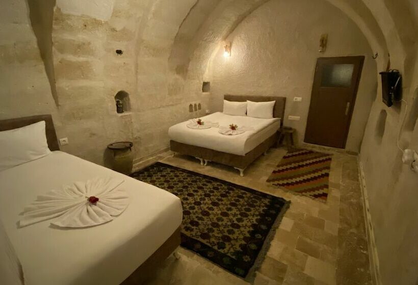 هتل Cappadocia Urgup Stone House