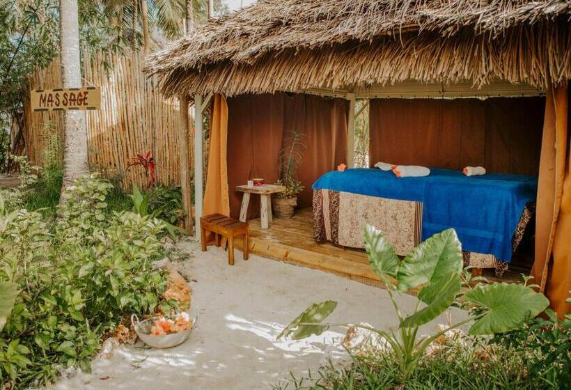 בית מלון כפרי The Nest Boutique Resort