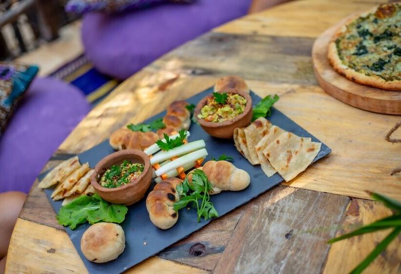 בית מלון כפרי The Nest Boutique Resort