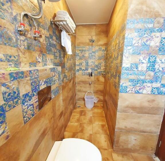 בית מלון כפרי The Park Residency