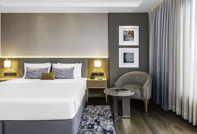 هتل Vivanta Bhubaneswar Dn Square