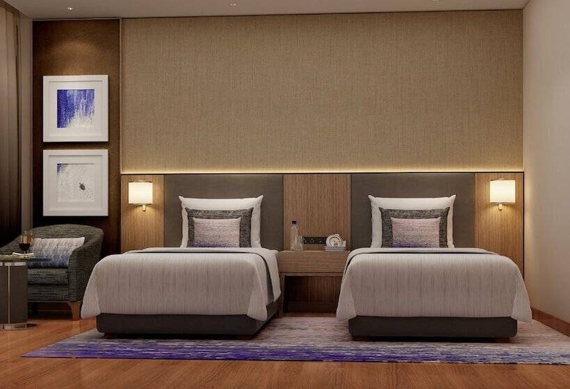 هتل Vivanta Bhubaneswar Dn Square