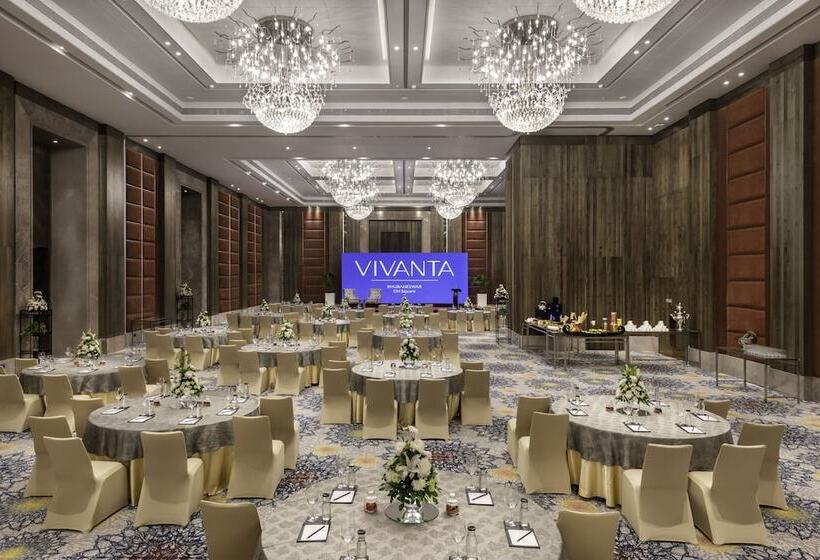 هتل Vivanta Bhubaneswar Dn Square