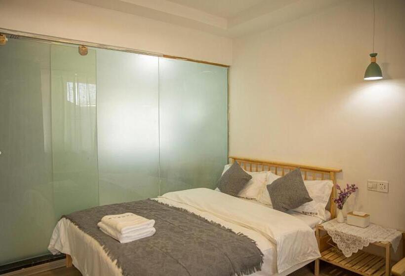 پانسیون 雪湖轻奢民宿 Snowlake Inn