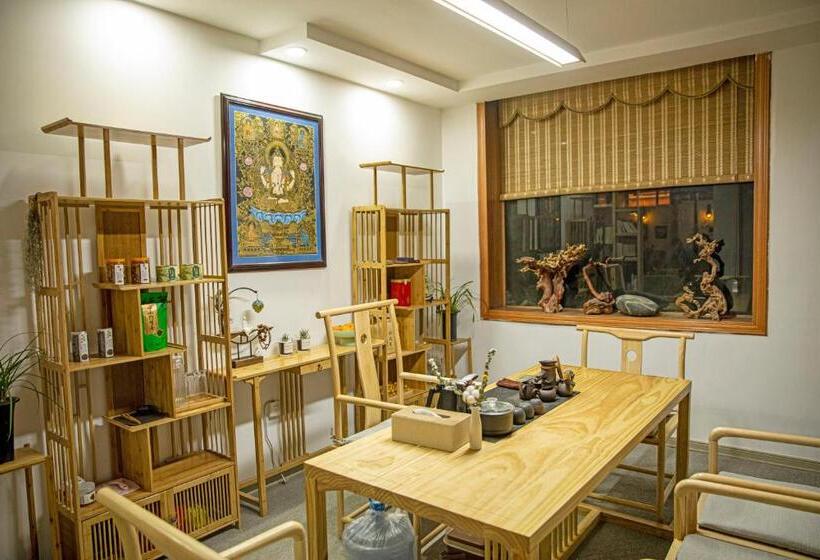 پانسیون 雪湖轻奢民宿 Snowlake Inn