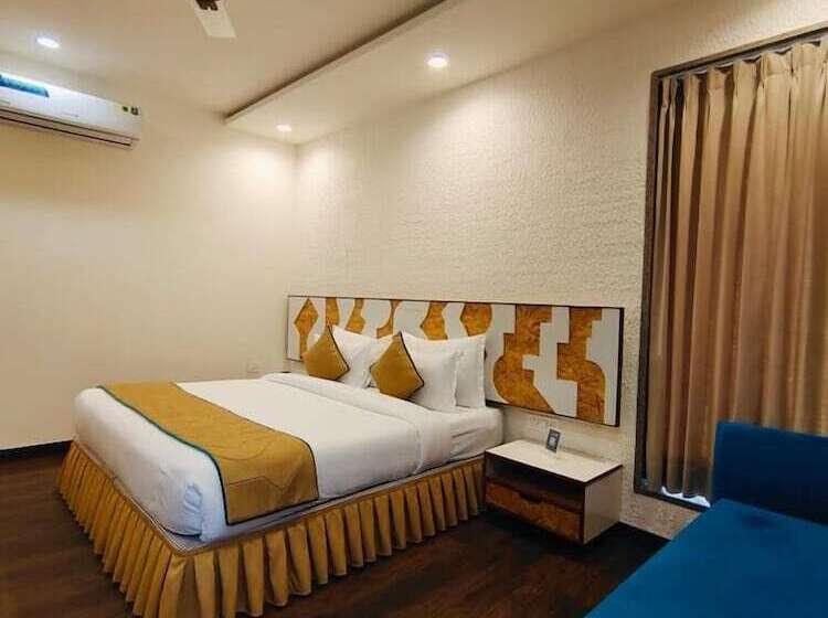 هتل Ataraxia Crestmont Resorts & Spa