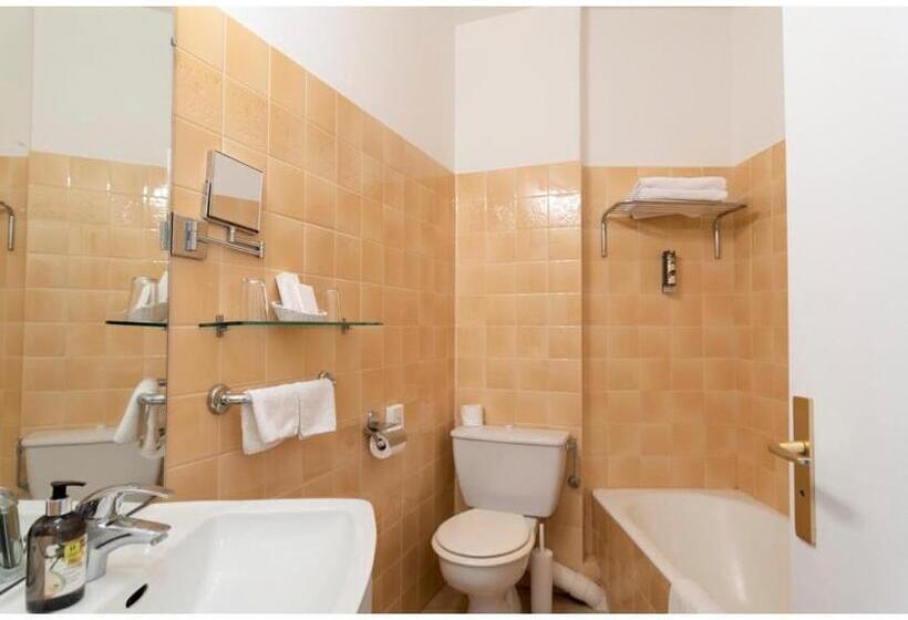 فندق Auberge Du Redier