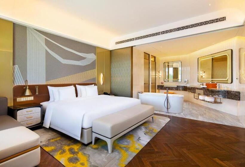 هتل Radisson Collection Resort, Nanjing
