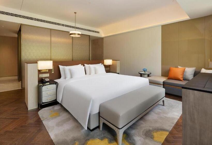 هتل Radisson Collection Resort, Nanjing