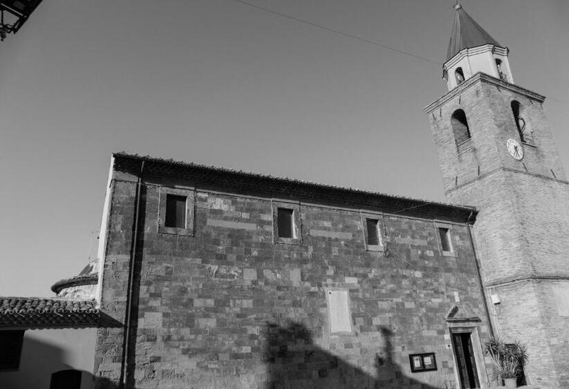 پانسیون Le Dimore Del Borgo   Room & Breakfast