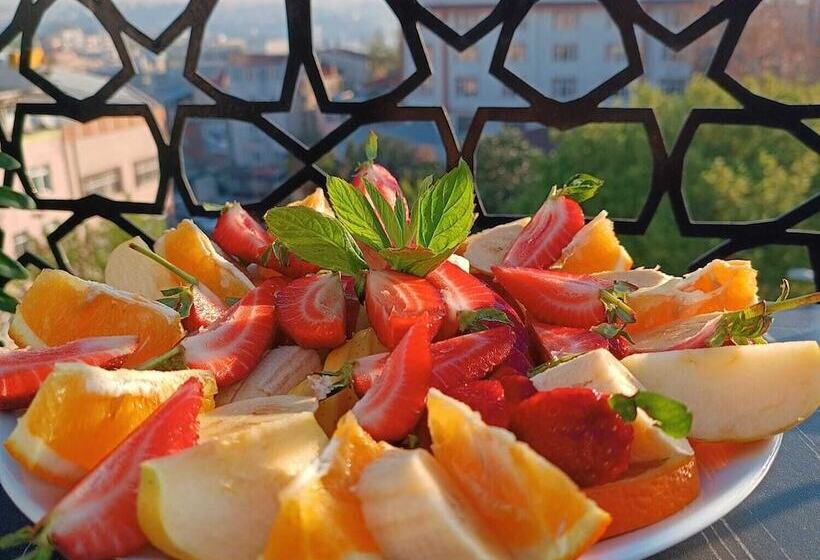 Fotos del hotel Güler Palas:  28