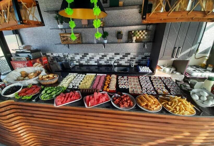 Fotos del hotel Güler Palas:  14