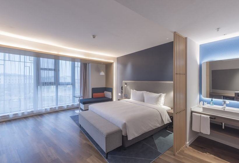 בית מלון כפרי Holiday Inn Express Dengfeng Songshan By Ihg