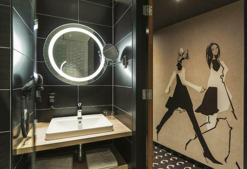 هتل Ibis Styles Arnhem Centre