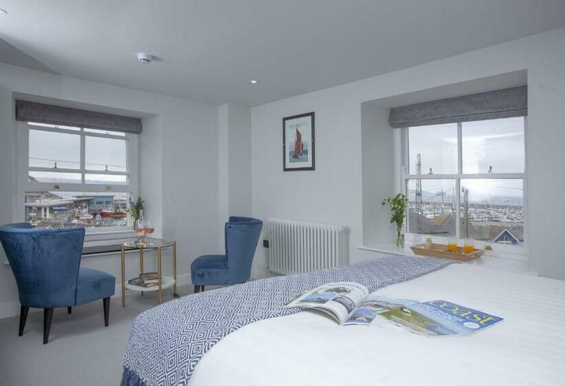 Отель Pilgrim, Maritime Suites, Brixham