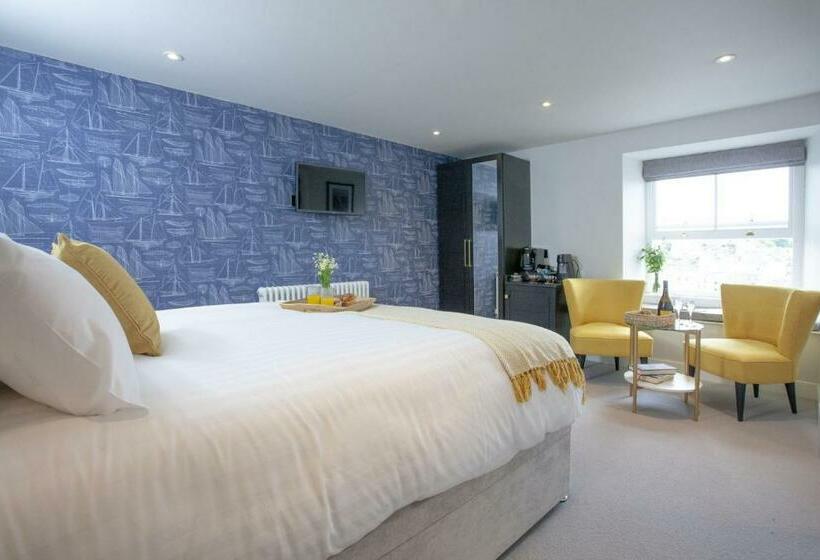 Отель Vigilance, Maritime Suites, Brixham