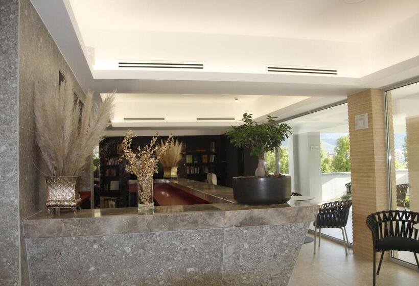 Kairos Resort & Spa