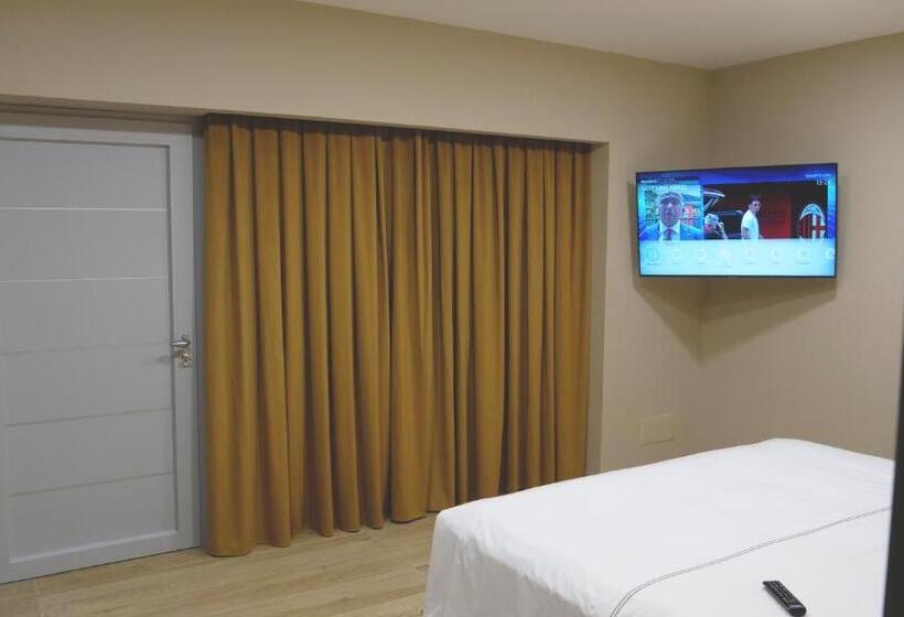 Kairos Resort & Spa