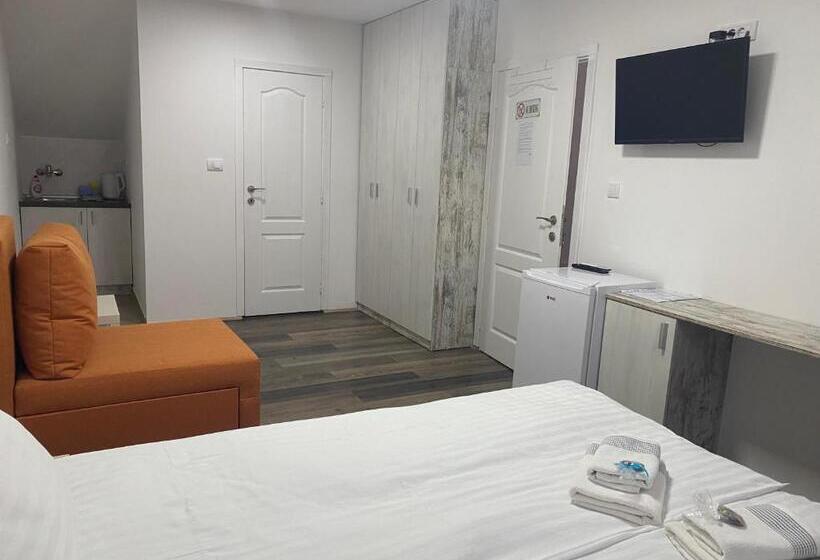 Omis Rooms