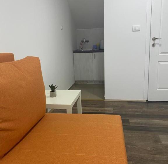 Omis Rooms