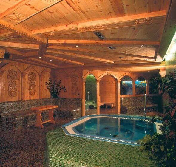 Berghotel Basur Das Schihotel Am Arlberg