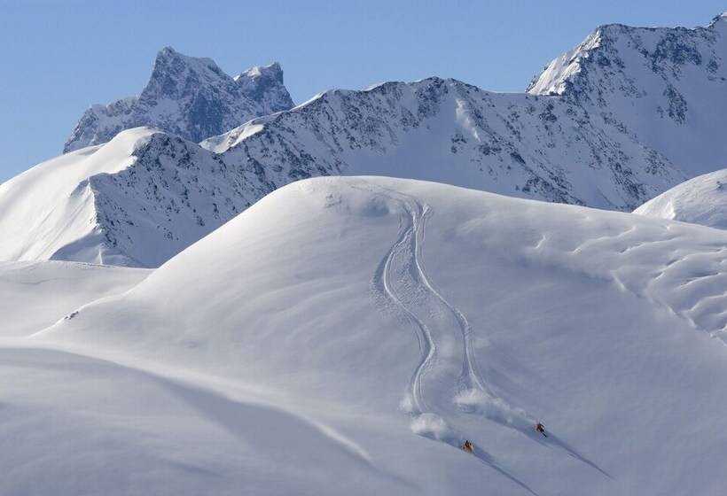 Berghotel Basur   Das Schihotel Am Arlberg
