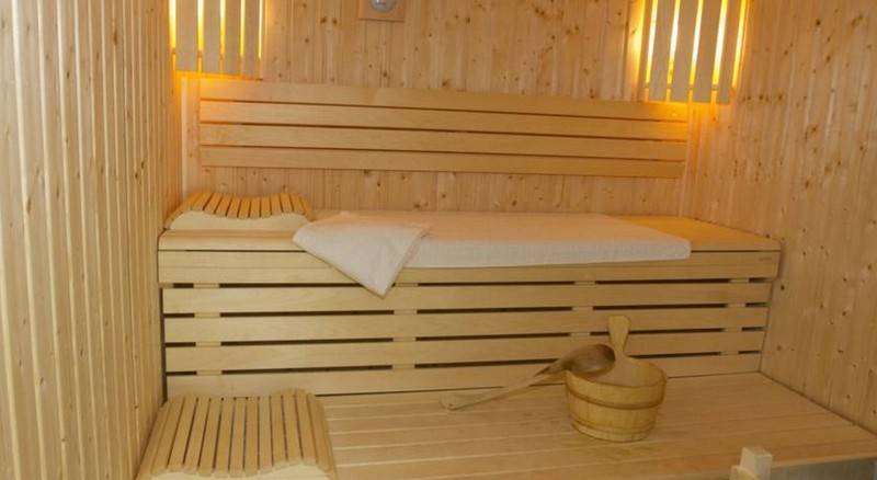 هتل Adonis Grandcamp Residence Les Isles De Sola