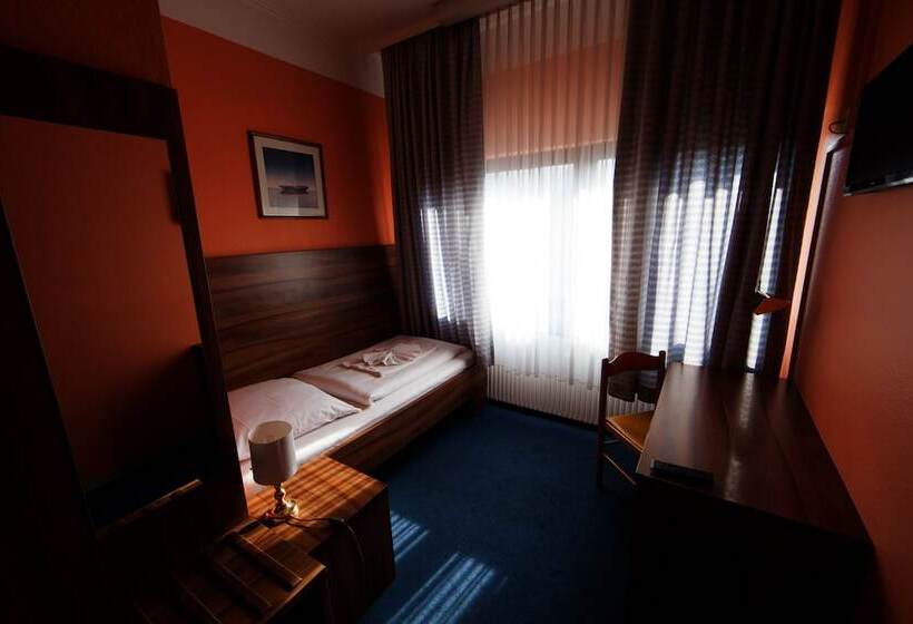 Fotos del hotel Alper  Am Potsdamer Platz:  5