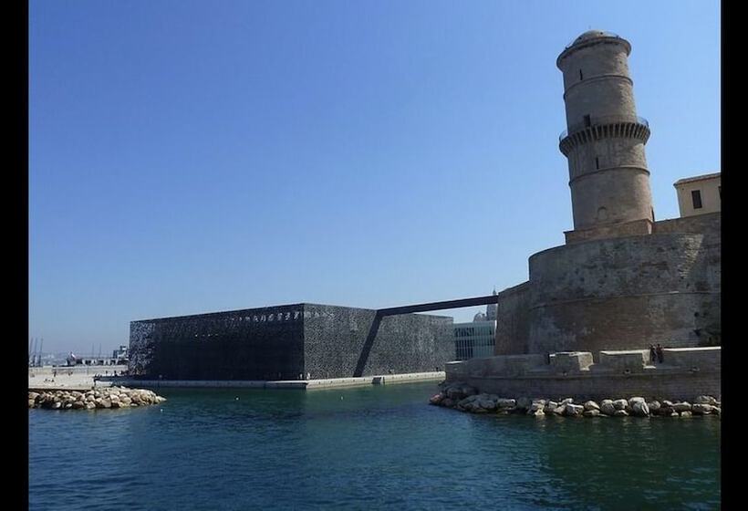 هتل Belle Vue Vieux Port