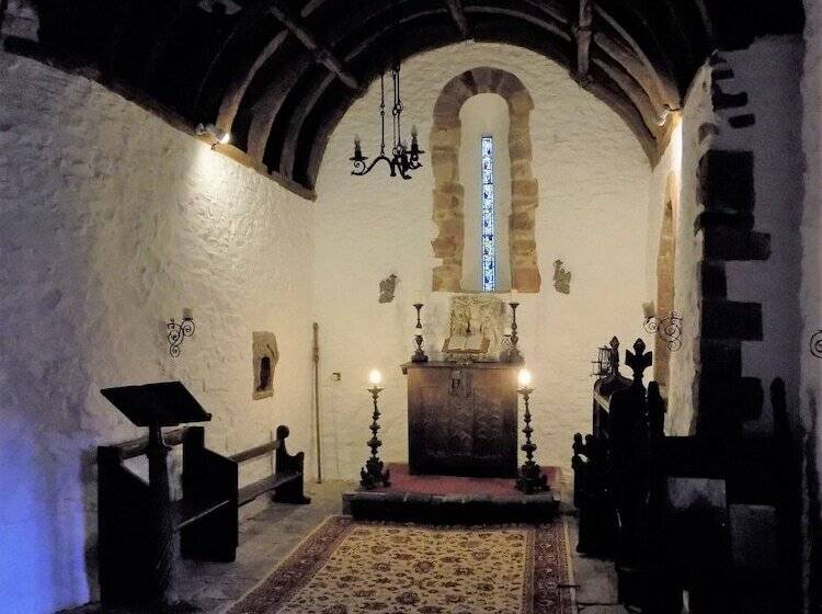 هتل Bickleigh Castle