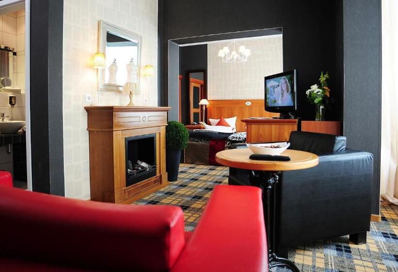 فندق Schieferhof   Glaslust