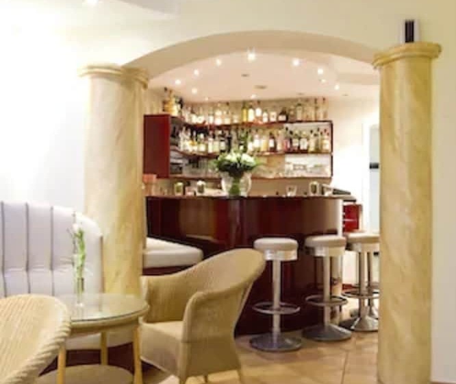 هتل Buchholz Downtown