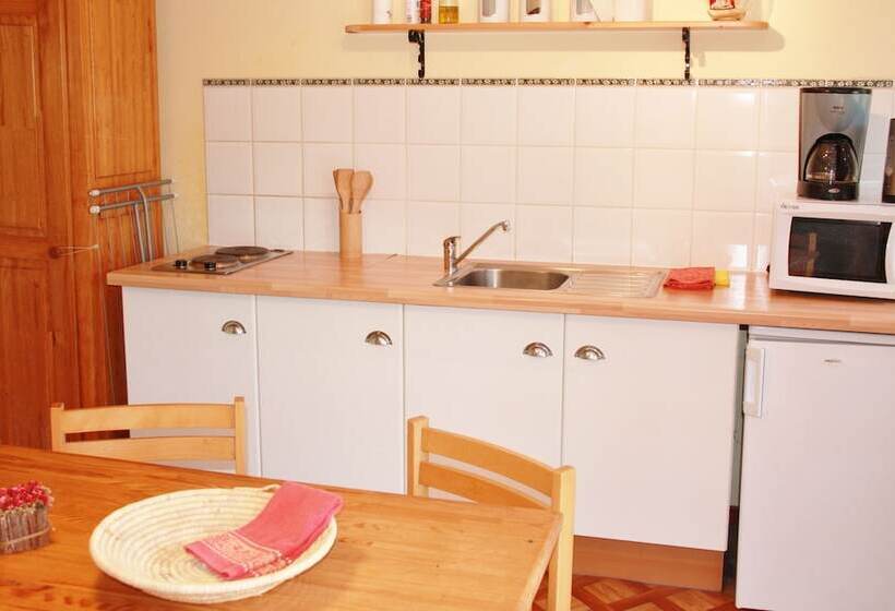 בית מלון כפרי Chateau De Camurac