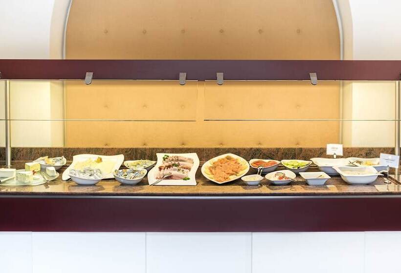 هتل Collegium Leoninum