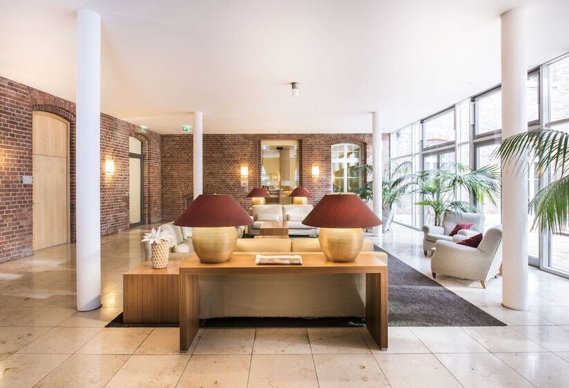 هتل Collegium Leoninum