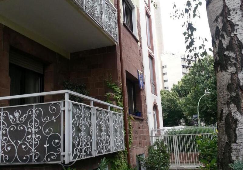 Fotos del hotel Garni Frankfurt:  36