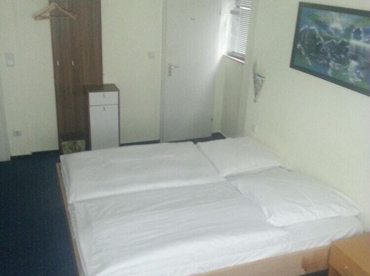 Fotos del hotel Garni Frankfurt:  6