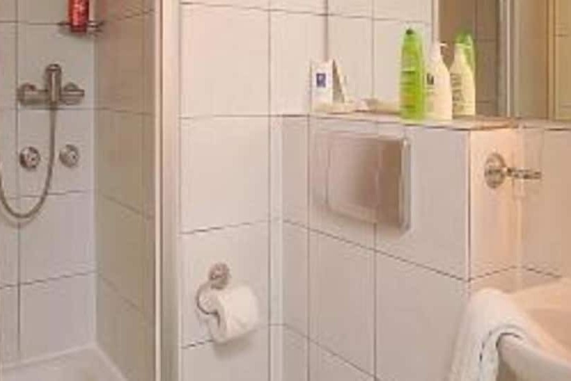 Fotos del hotel Garni Frankfurt:  24