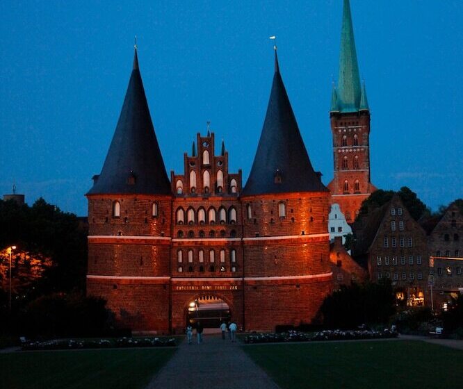 فندق H+  Lubeck