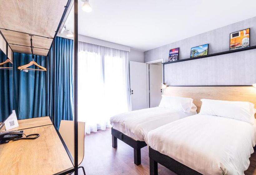 هتل Ibis Roquebrune Cap Martin Menton