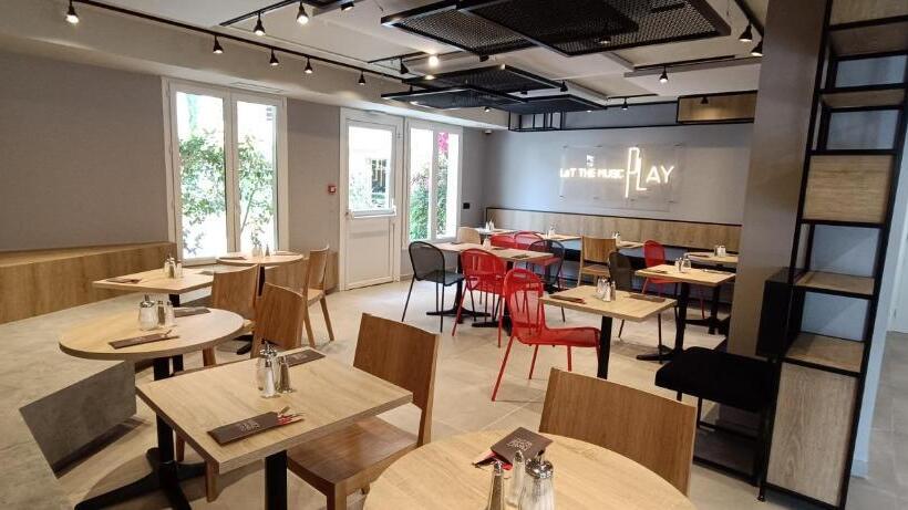 هتل Ibis Roquebrune Cap Martin Menton
