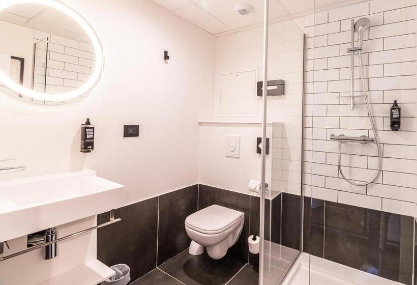 هتل Ibis Roquebrune Cap Martin Menton