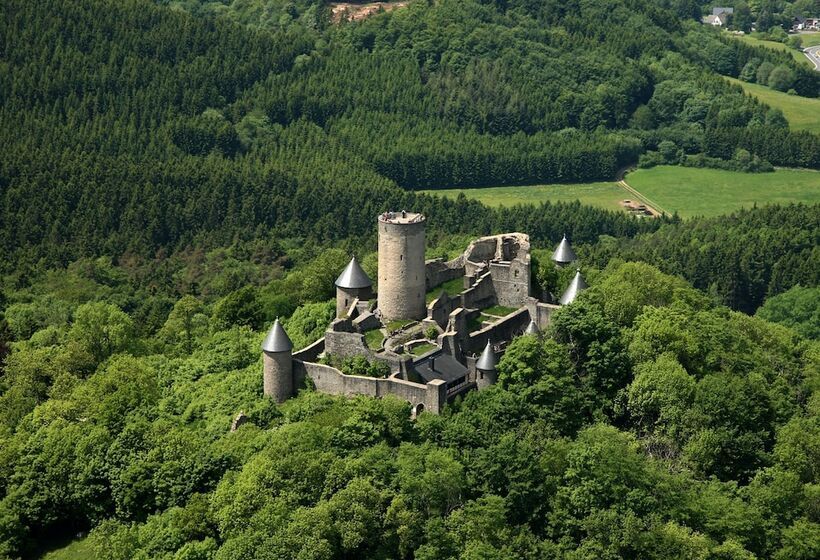 Lindner Hotel Nurburgring Motorsport, Part Of Jdv By Hyatt
