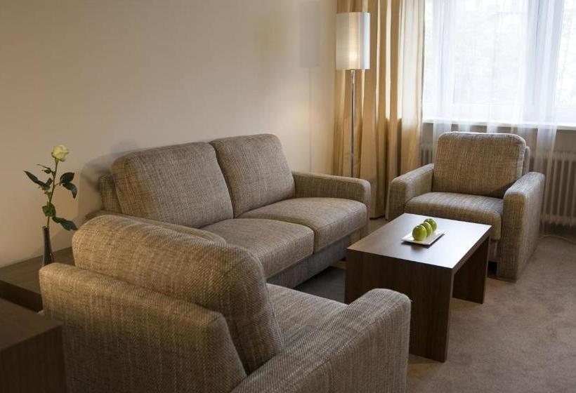 Fotos del hotel Liv In Residence Frankfurtseilerstraße:  12